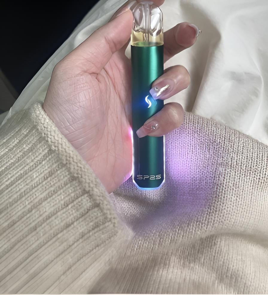 發光主機.png 發光主機